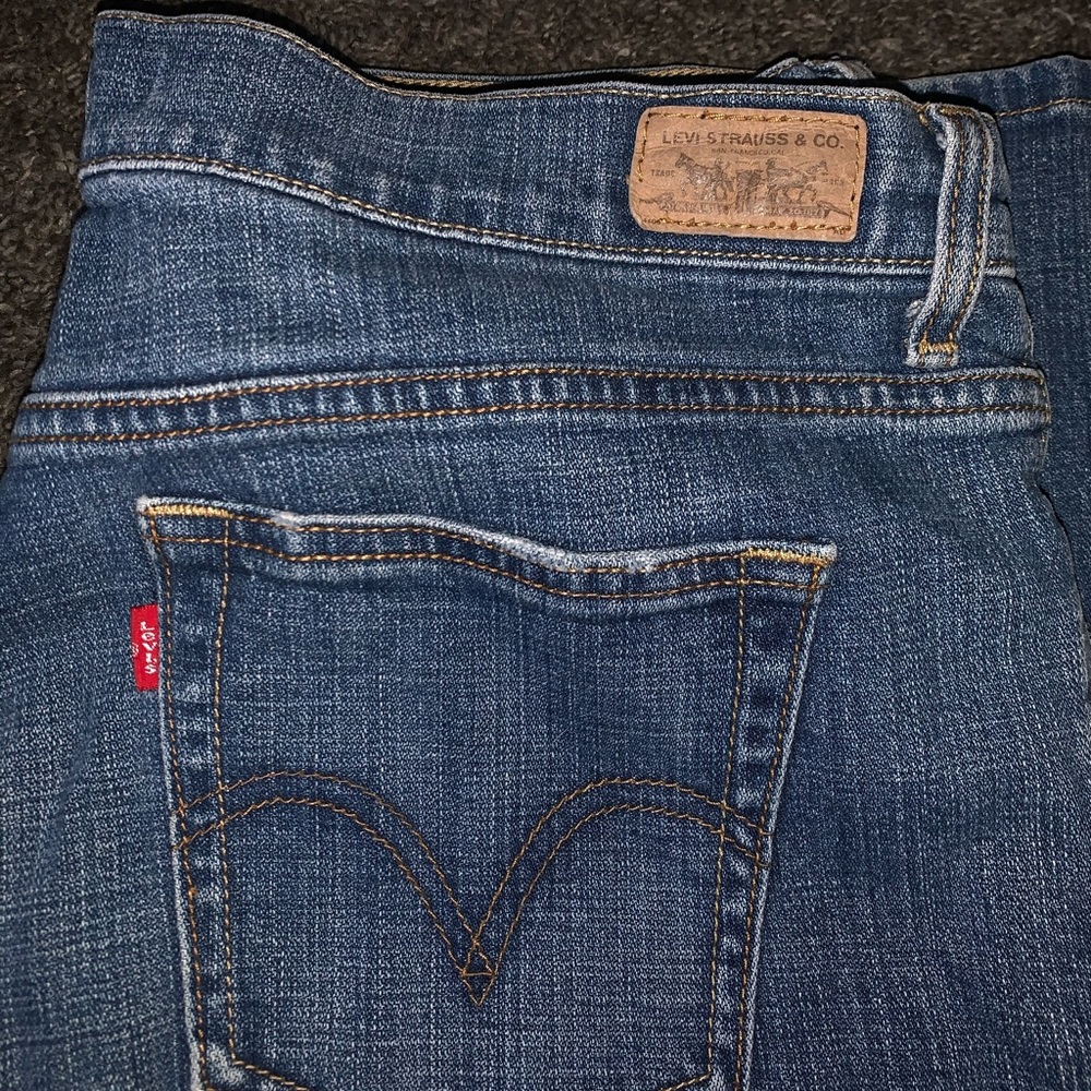 Vintage Levi’s Boot Cut Jeans - Picture 4 of 4
